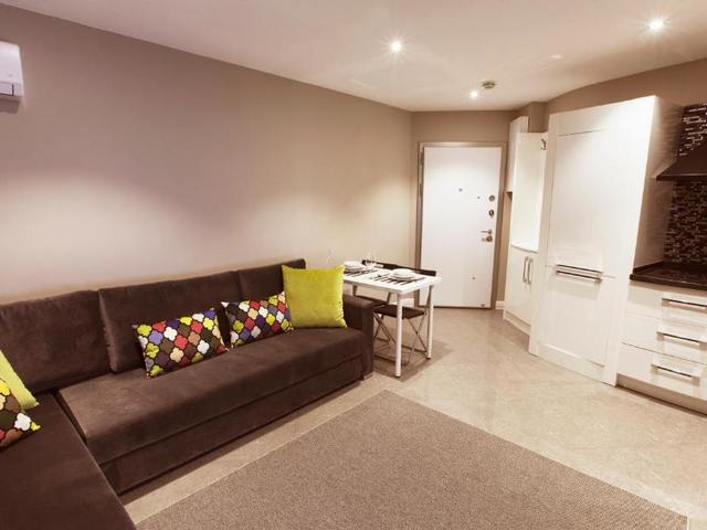 фото BMK Suites & Apartments изображение №18