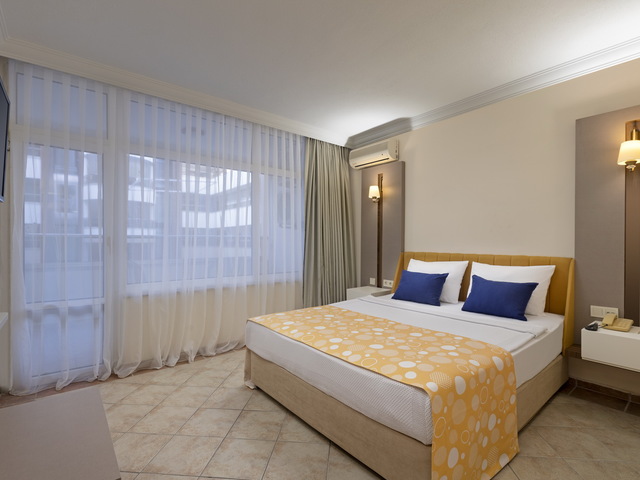 фото отеля Prestige Alanya (ex. Euphoria Comfort Beach Alanya; Loxia Comfort Beach Alanya; Happy Elegant) изображение №53