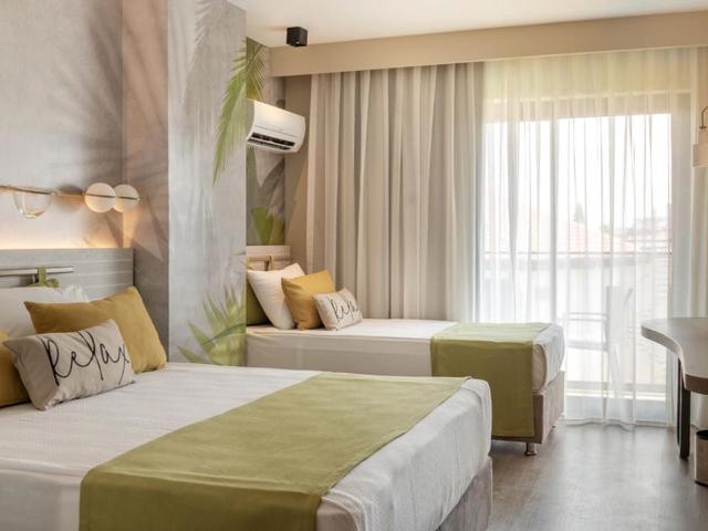 фотографии Side Square изображение №16