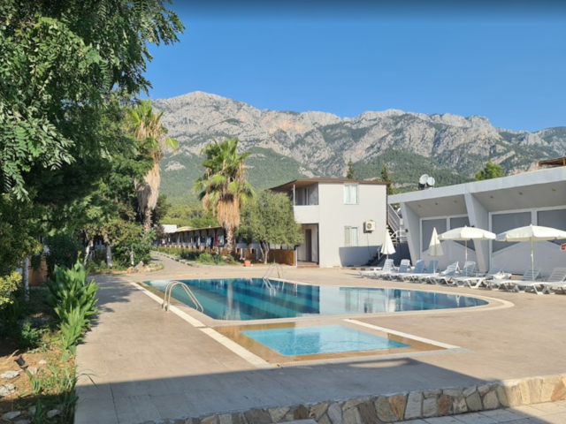 фото отеля Ugur Beach изображение №1