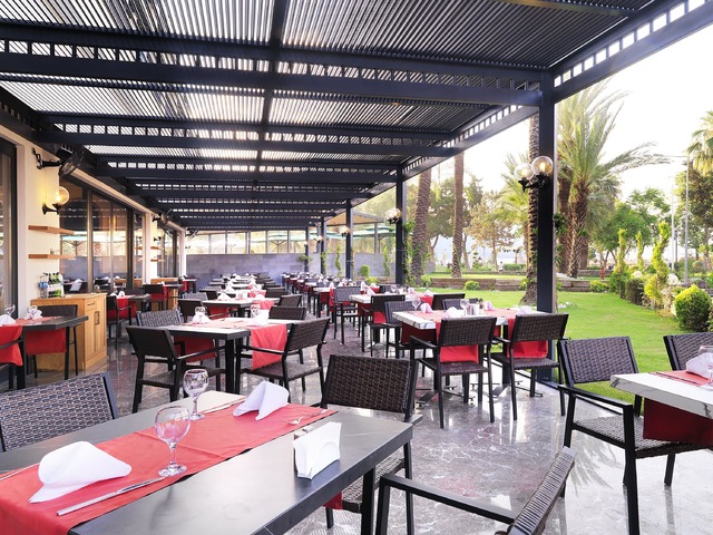 фотографии Imperial Turkiz Resort (ex. Turkiz Resort; Queen’s Park Turkiz; Palmet Turkiz; Sensimar Turkiz Kemer Marina & Spa) изображение №20