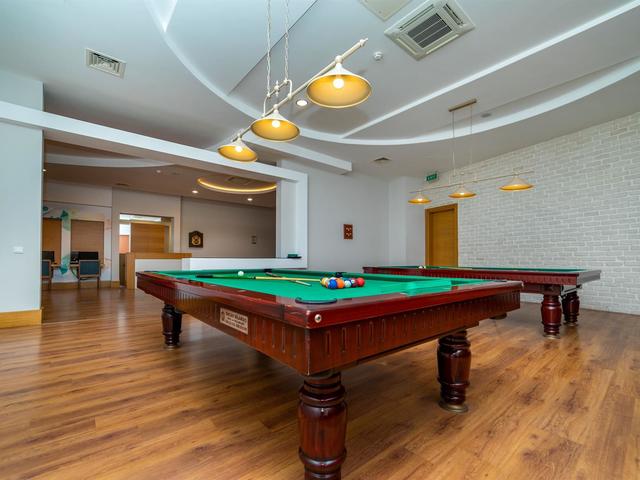 фото отеля Commodore Elite Suites & Spa изображение №61