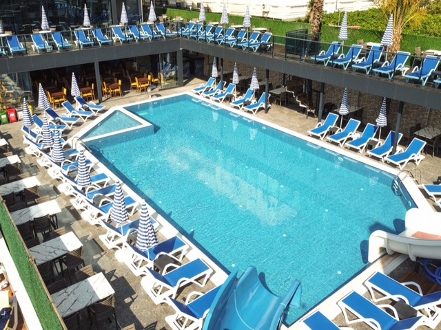 фотографии отеля Relax Beach Hotel изображение №27