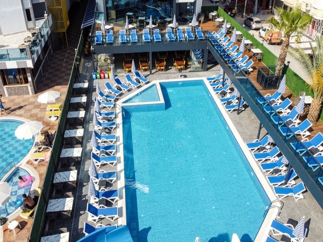фото отеля Relax Beach Hotel изображение №13