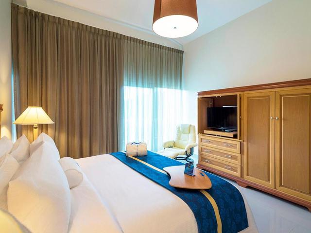 фото Hodelpa Garden Suites (ex. Embassy Suites by Hilton Los Marlins Hotel & Golf Resort) изображение №10