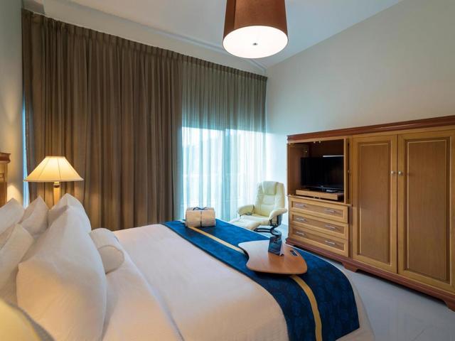 фото Hodelpa Garden Suites (ex. Embassy Suites by Hilton Los Marlins Hotel & Golf Resort) изображение №2