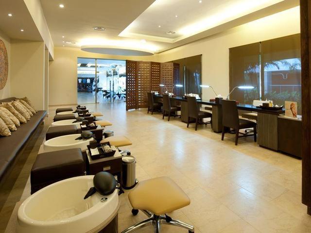 фотографии Family Club at Barcelo Bavaro Palace (ex. Barcelo Bavaro Family Deluxe) изображение №16