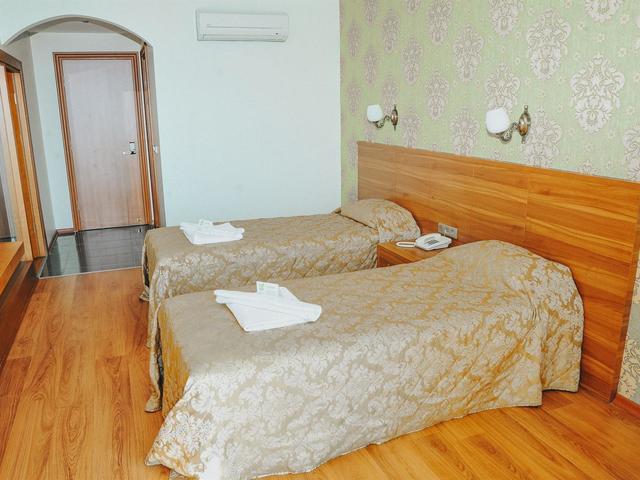 фото отеля Meril Club изображение №13