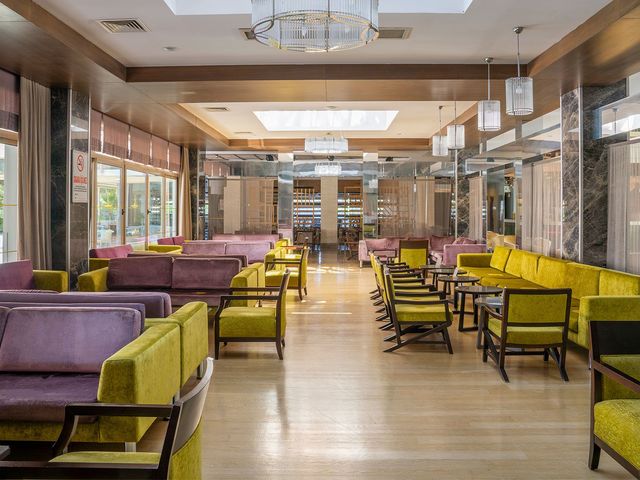 фото Port Side Resort изображение №18