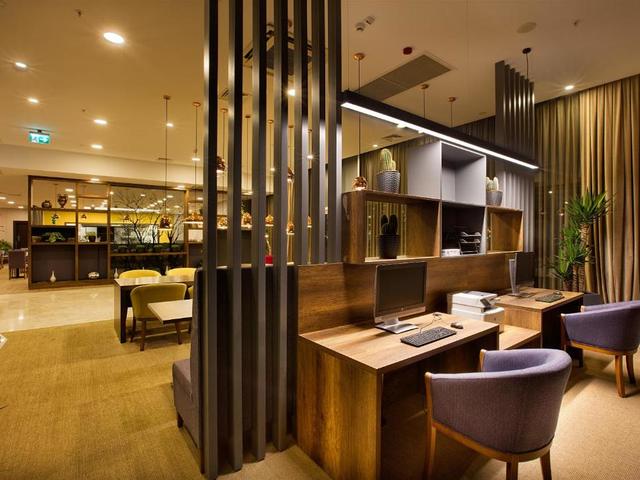 фото Hilton Garden Inn Kocaeli Sekerpinar изображение №34