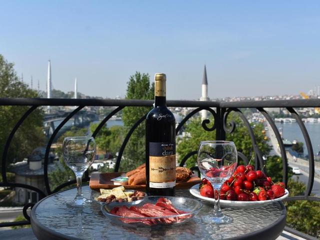 фото отеля Galatolia Suites изображение №9