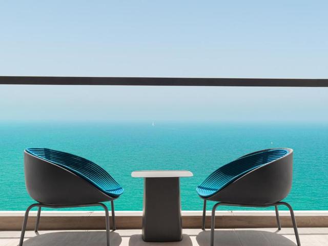 фото Hampton By Hilton Marjan Island изображение №14