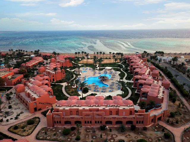 фото отеля Hotelux Oriental Coast Marsa Alam (ex. Sentido Oriental Dream Resort; Sun Rise Oriental Dream) изображение №1