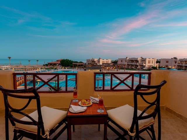 фото отеля Deep Blue Inn (ex. Laguna Beach Resort; Ann Nakary Bay Resort) изображение №13