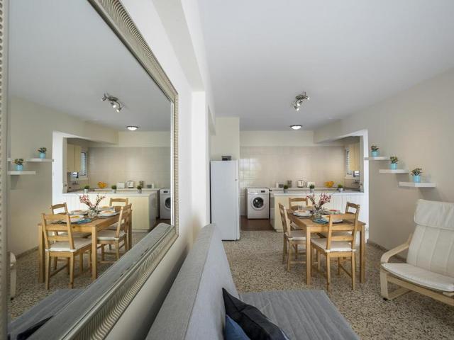 фотографии отеля Central Ayia Napa Suite изображение №23