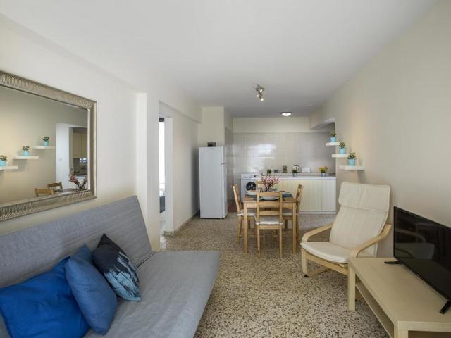 фотографии отеля Central Ayia Napa Suite изображение №11