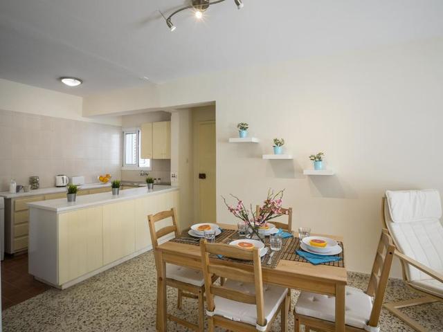 фотографии отеля Central Ayia Napa Suite изображение №3