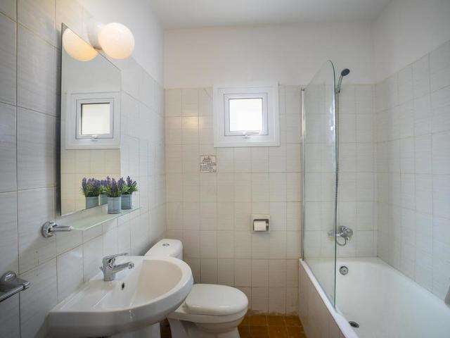 фото Central Ayia Napa Suite изображение №2