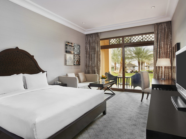 фото отеля Hilton Ras Al Khaimah Beach Resort (ex. Hilton Ras Al Khaimah Resort & Spa) изображение №25