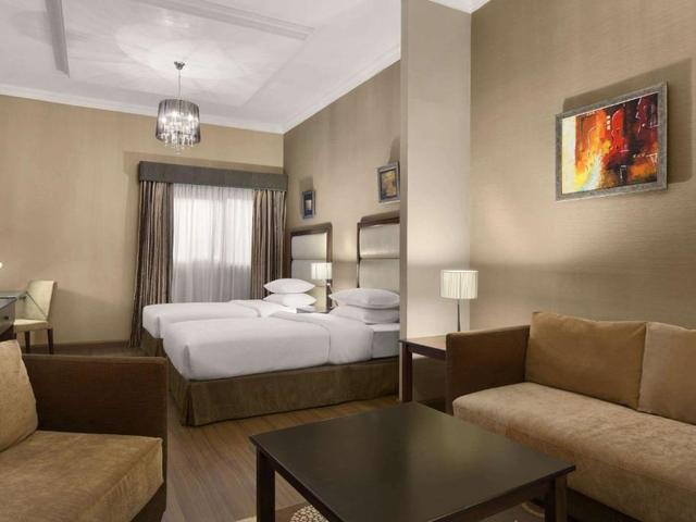 фотографии Ramada Hotel & Suites by Wyndham Ajman изображение №28