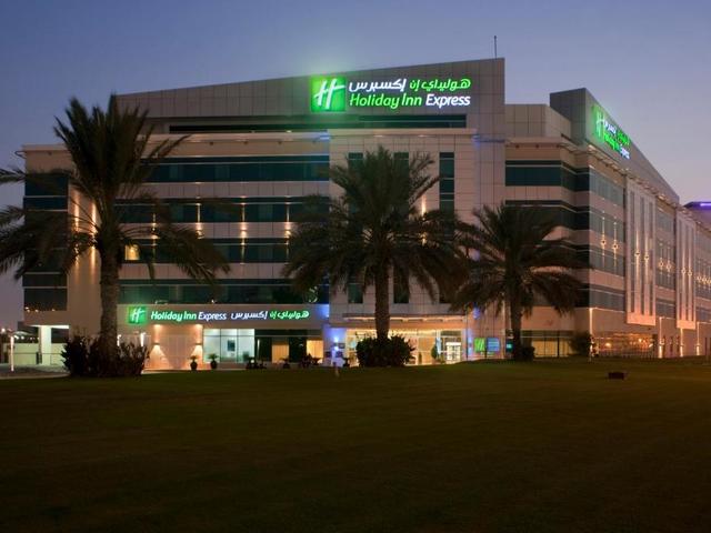 фотографии отеля Holiday Inn Express Dubai Airport изображение №31