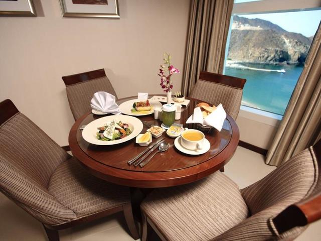 фотографии Oceanic Khorfakkan Resort & Spa изображение №24