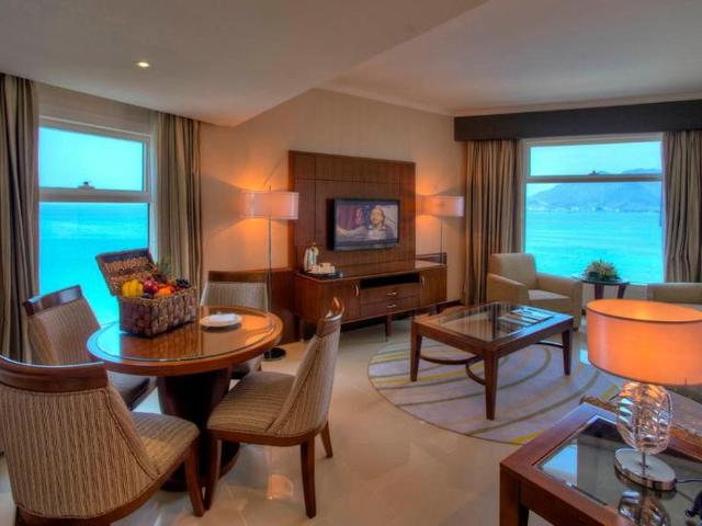 фотографии Oceanic Khorfakkan Resort & Spa изображение №16