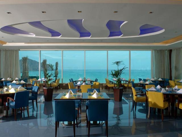фотографии отеля Oceanic Khorfakkan Resort & Spa изображение №23