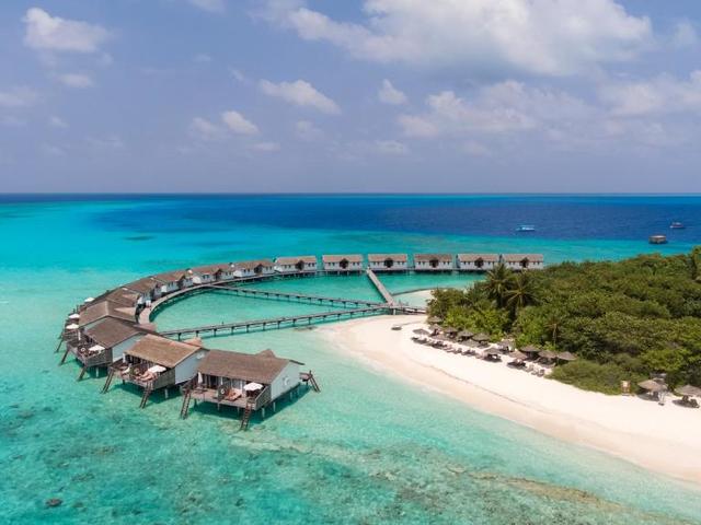 фото отеля Reethi Beach Resort изображение №1