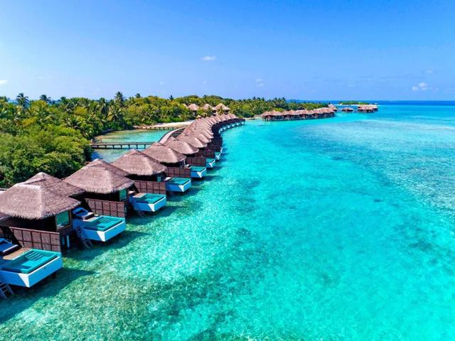 фото отеля Sheraton Maldives Full Moon Resort & Spa изображение №1