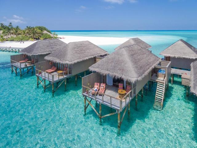фото Meeru Island Resort & Spa изображение №10