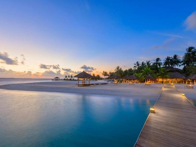 фотографии Velassaru Maldives (ex. Laguna Maldives Beach Resort) изображение №28