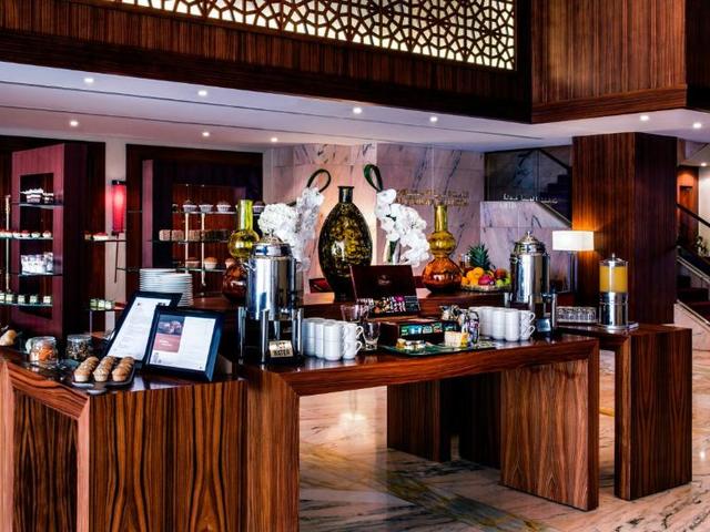 фотографии Crowne Plaza Dubai Deira (ex. Renaissance Dubai) изображение №64
