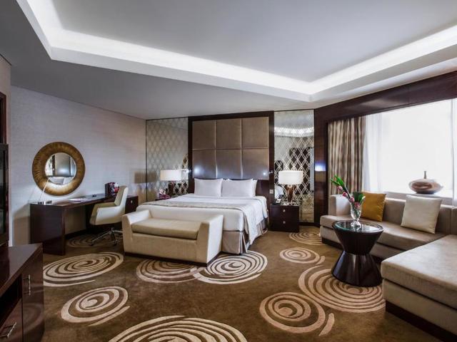 фотографии Crowne Plaza Dubai Deira (ex. Renaissance Dubai) изображение №56