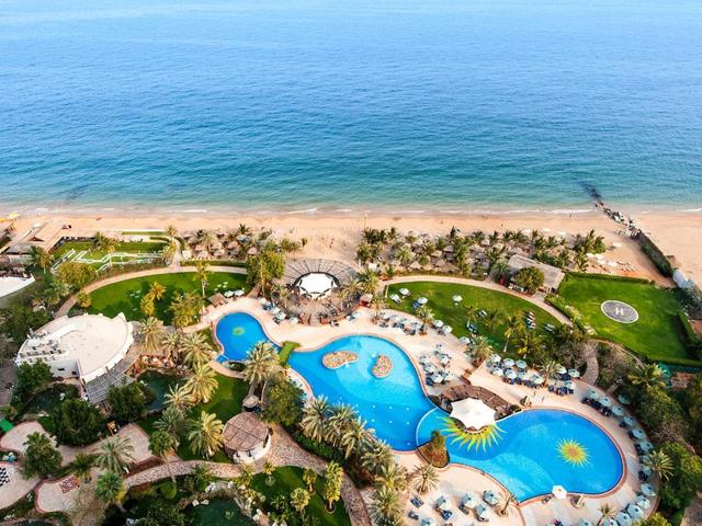 фото отеля Le Meridien Al Aqah Beach Resort изображение №1