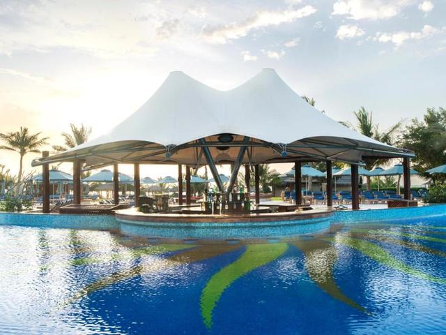 фотографии Le Meridien Al Aqah Beach Resort изображение №12
