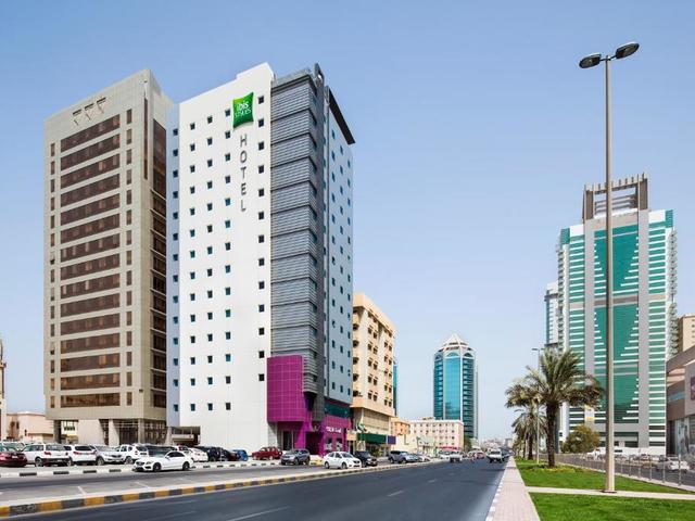 фото отеля Ibis Styles Sharjah (ех. Al Majaz; Premier Inn Sharjah King Faisal Street) изображение №1