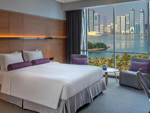 фото отеля The Act (ex. Royal Tulip The Act) изображение №13