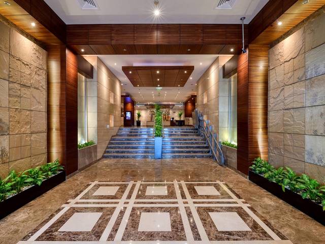 фото отеля Majestic City Retreat (ex. Majestic Hotel Tower) изображение №45