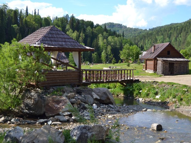 фотографии отеля Таежная Заимка Лесная Сказка (Taezhnaya Zaimka Lesnaya Skazka) изображение №15
