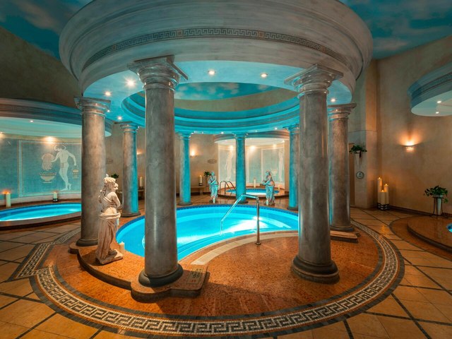 фото отеля Le Royal Meridien Beach Resort & Spa изображение №61