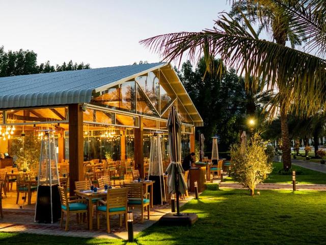 фото отеля Al Habtoor Grand Resort, Autograph Collection (ex. Habtoor Grand Resort & Spa) изображение №97