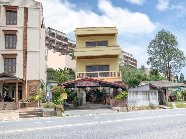 http://Massuwan%20House%20(ex.%20OYO%201151%20Massuwan%20House)