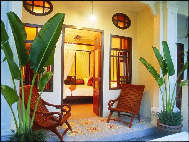 фото The Old Phuket Karon Beach Resort изображение №6