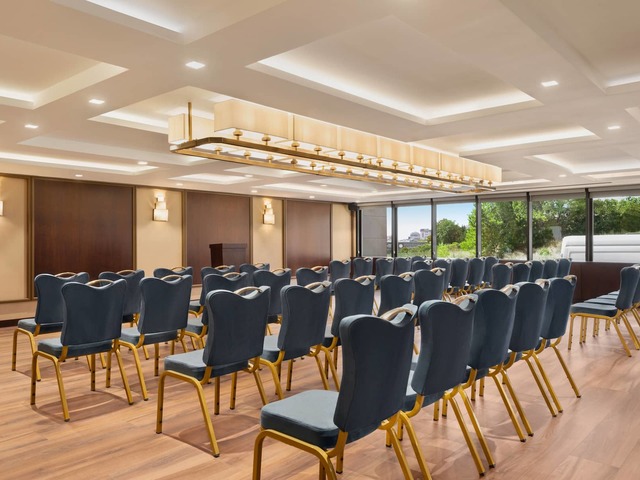 фотографии отеля Days Hotel by Wyndham Istanbul Maltepe изображение №31