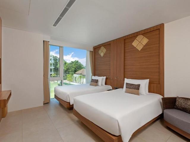 фотографии Splash Beach Resort by Langham  (ex. Grand West Sands Resort & Villas; Centara West Sands Phuket) изображение №40