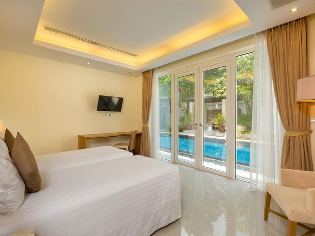 фотографии отеля Splash Beach Resort by Langham  (ex. Grand West Sands Resort & Villas; Centara West Sands Phuket) изображение №11