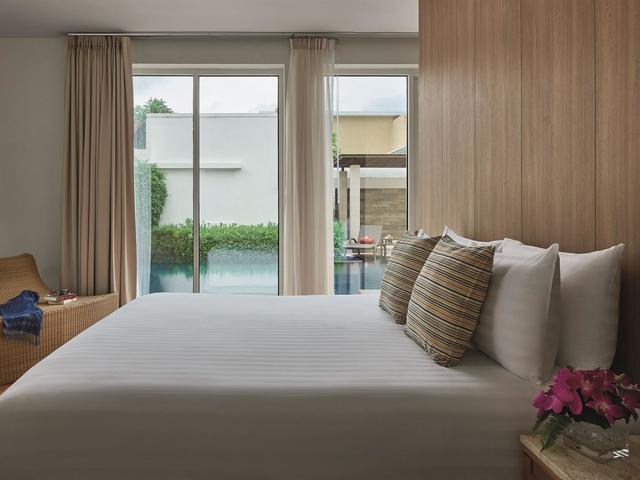 фото отеля Splash Beach Resort by Langham  (ex. Grand West Sands Resort & Villas; Centara West Sands Phuket) изображение №9