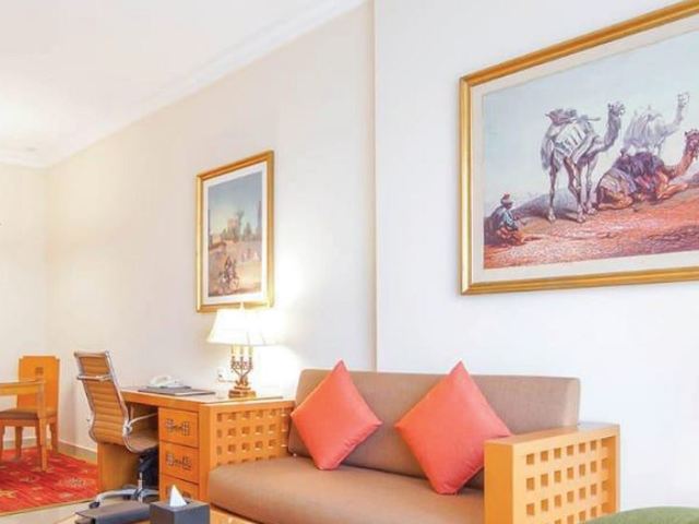 фото Mercure Dubai Barsha Heights Hotel Suites & Apartments (ех. Yassat Gloria Hotel Apartments) изображение №14