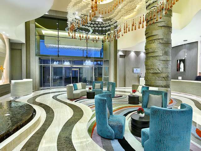 фото DoubleTree By Hilton Doha - Old Town изображение №2